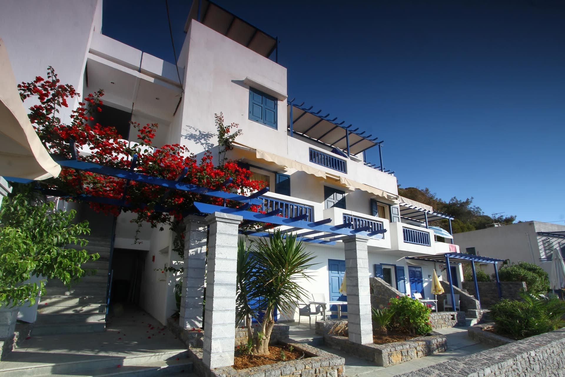 Chios Xenia 18