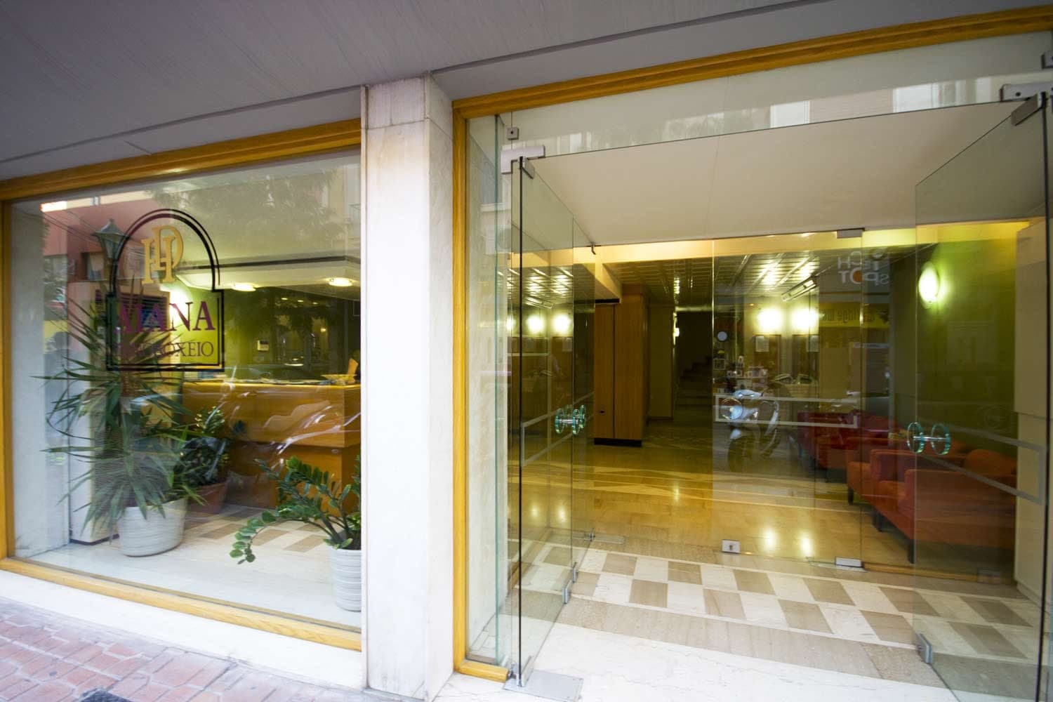 Diana Hotel 2