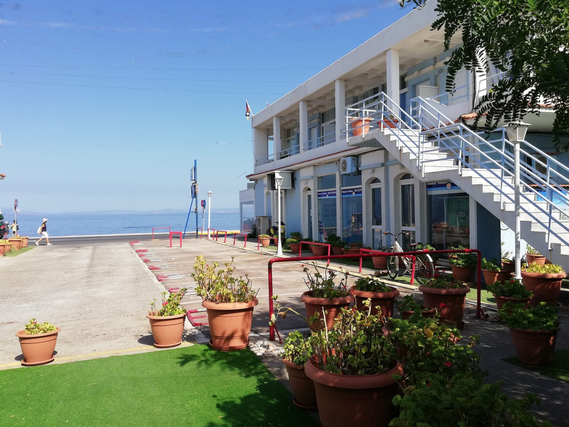 Seafront Studios and Apartments 1