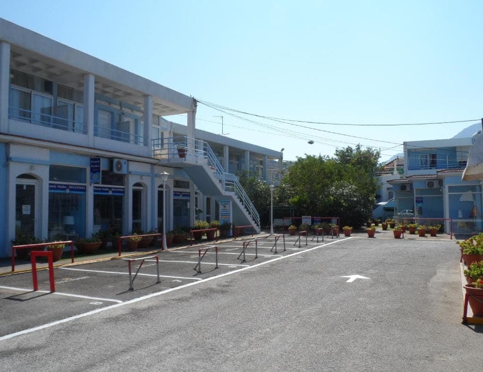 Seafront Studios and Apartments 9